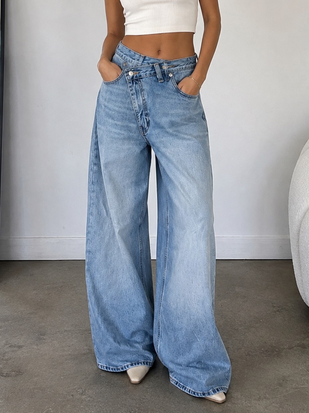 Zara Light Blue Wide-Leg Denim Jeans